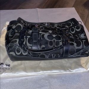 Slightly used coach purse, COVID free